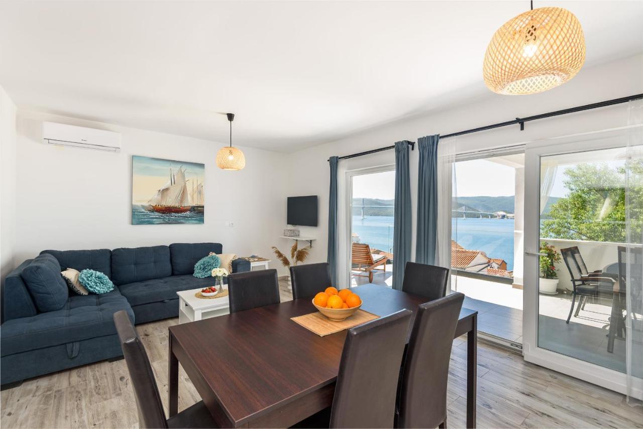 Apartments Morska Vila 3 Komarna Eksteriør bilde