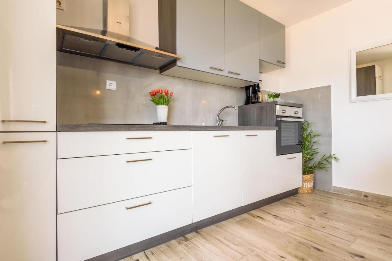 Apartments Morska Vila 3 Komarna Eksteriør bilde